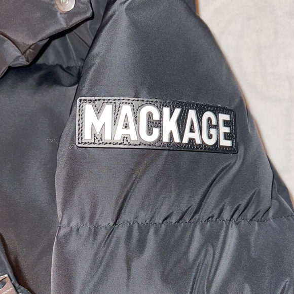 Mackage coat like new - Picture 3 of 8